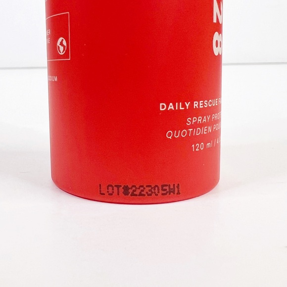 NEW Tower 28 SOS Daily Rescue Facial Spray Full Size - Picture 3 of 3